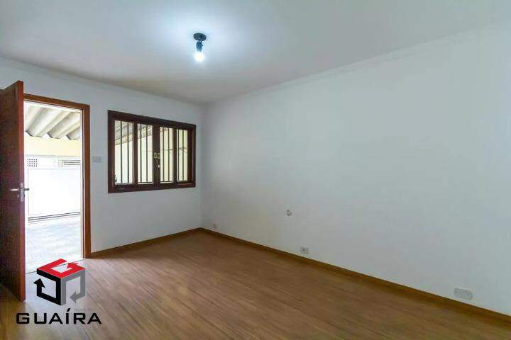 Casa à venda com 2 quartos, 138m² - Foto 1