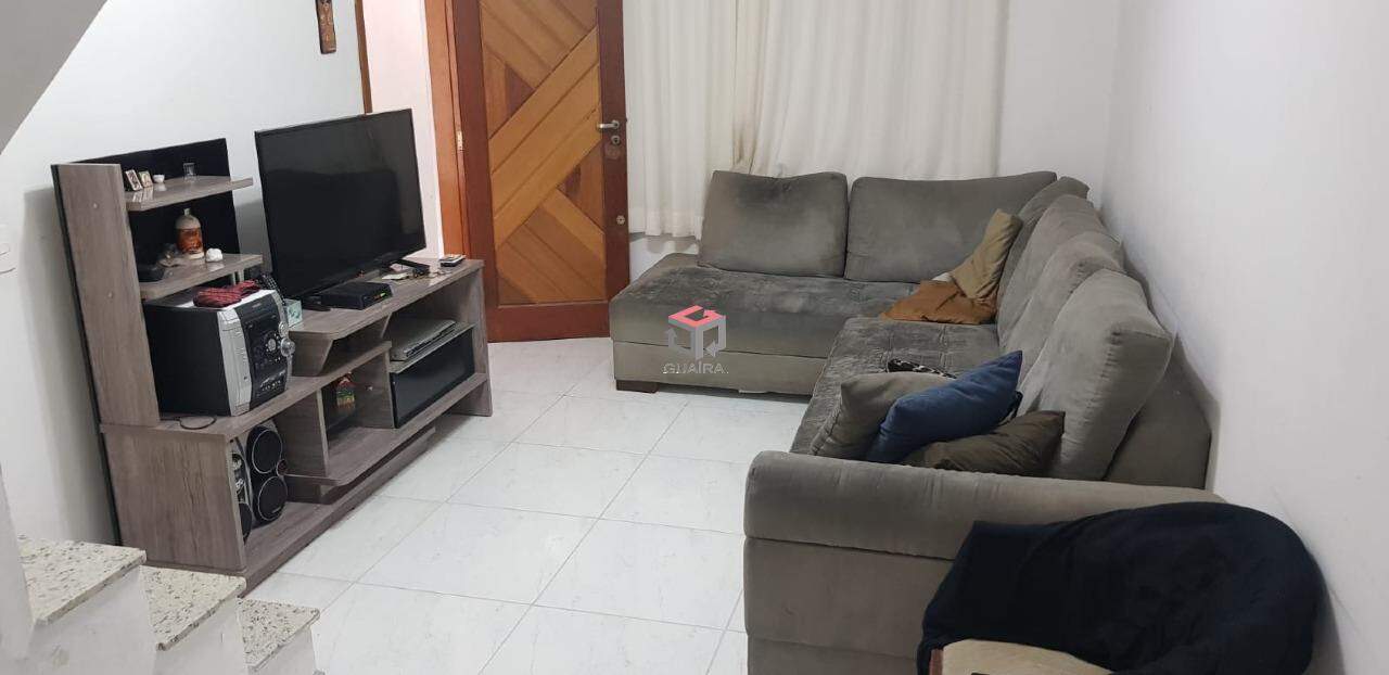 Sobrado à venda com 3 quartos, 188m² - Foto 1