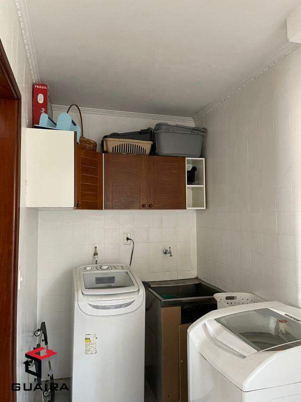 Sobrado à venda com 3 quartos, 308m² - Foto 32