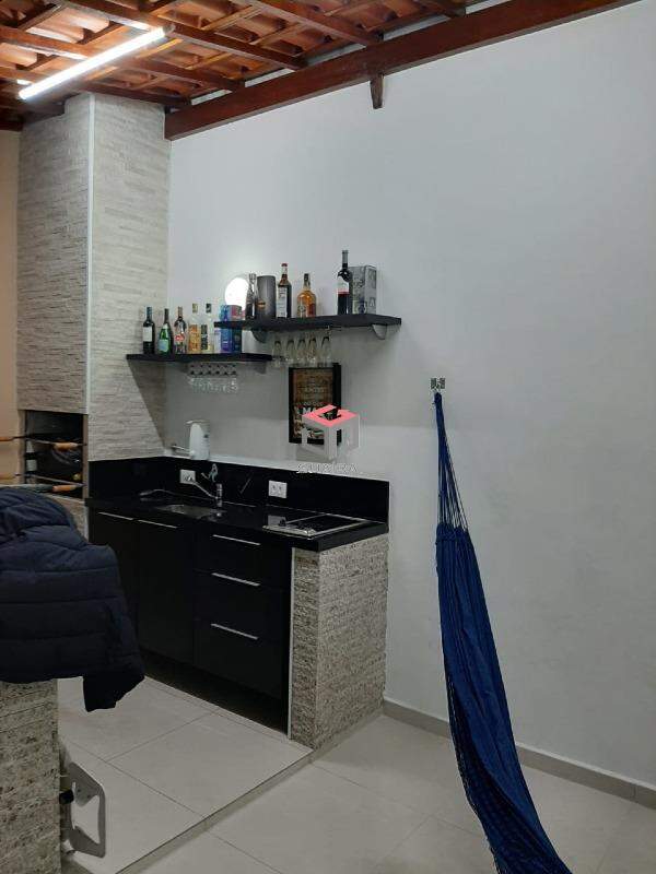 Sobrado à venda com 3 quartos, 200m² - Foto 22