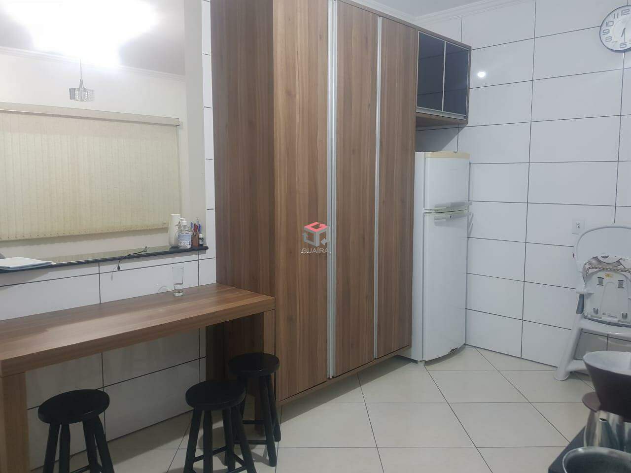 Casa à venda com 2 quartos, 160m² - Foto 3