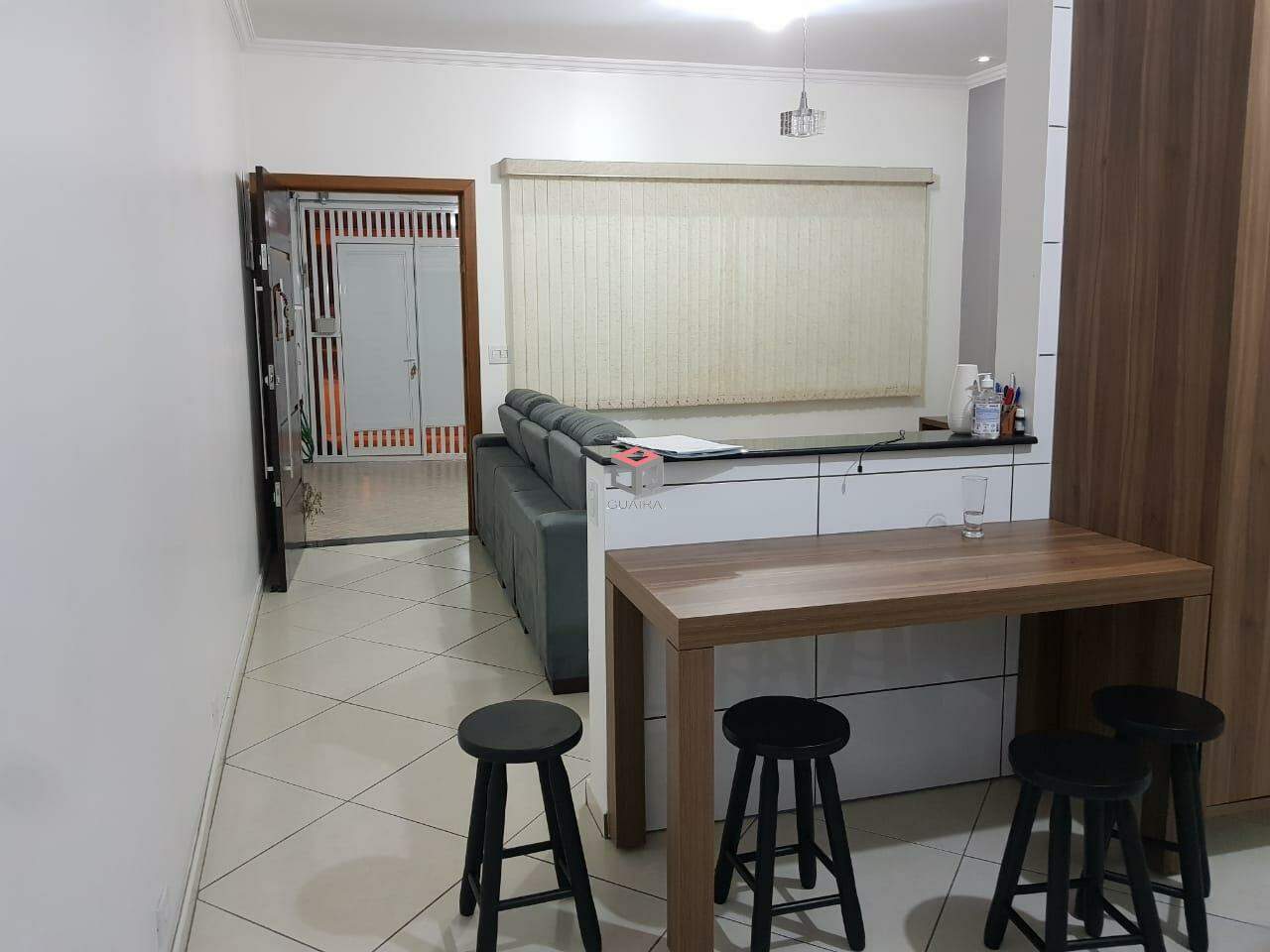 Casa à venda com 2 quartos, 160m² - Foto 2