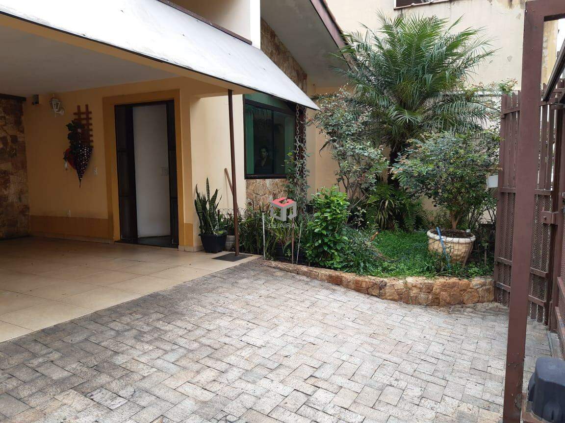 Casa à venda com 3 quartos, 169m² - Foto 20