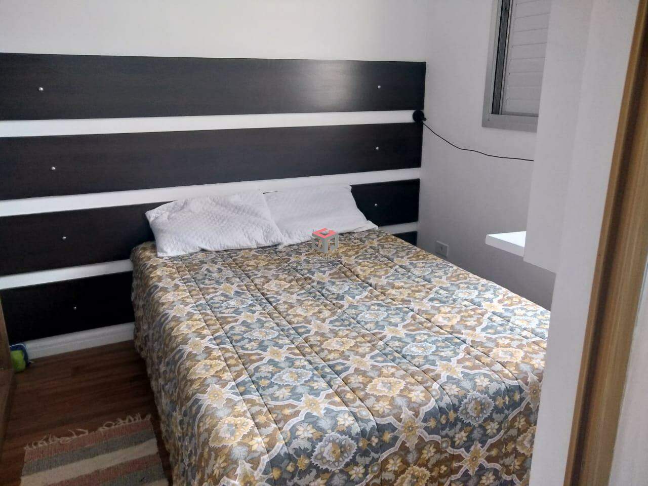 Apartamento à venda com 2 quartos, 55m² - Foto 11