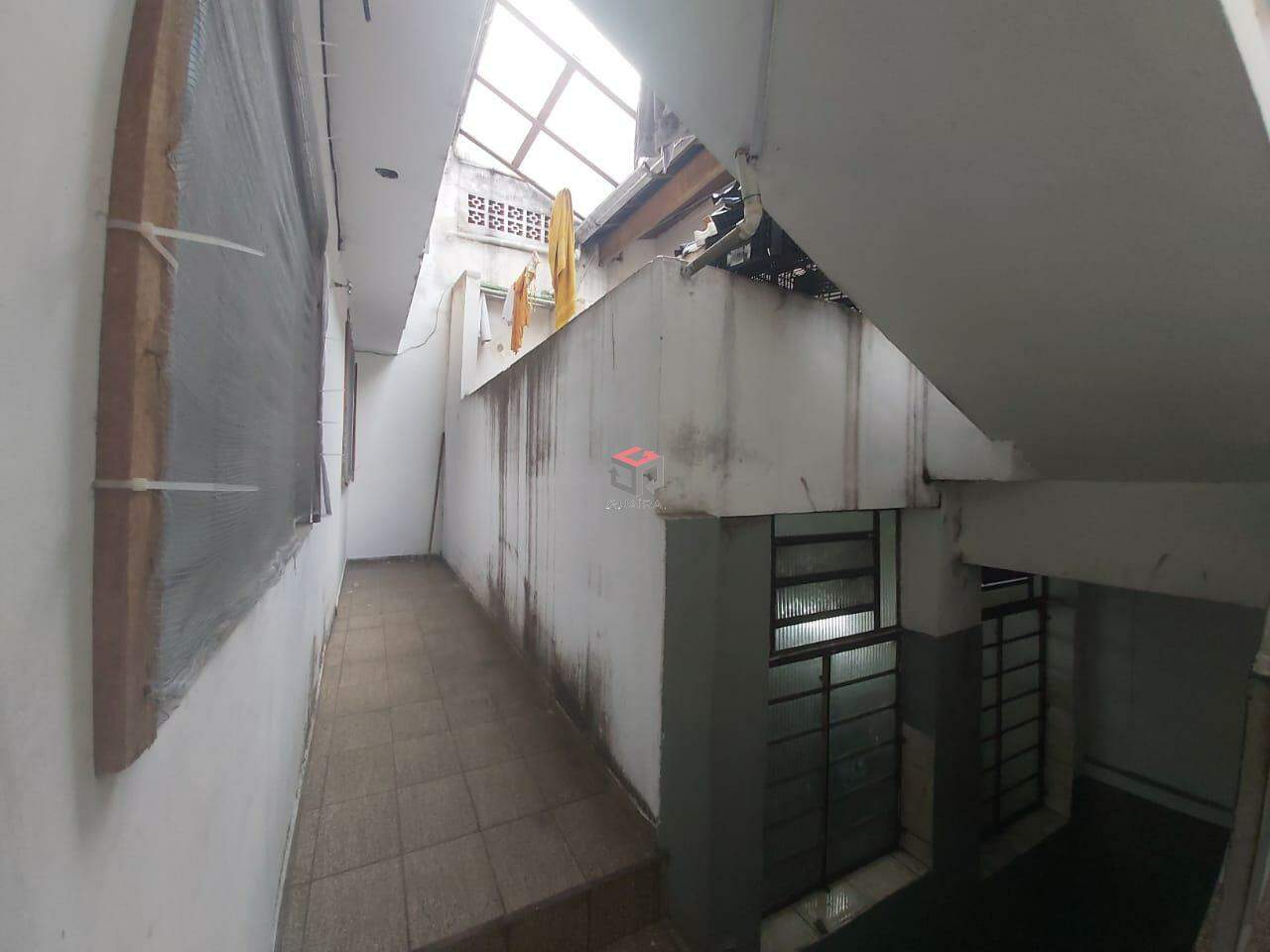 Prédio Inteiro à venda com 6 quartos, 158m² - Foto 2