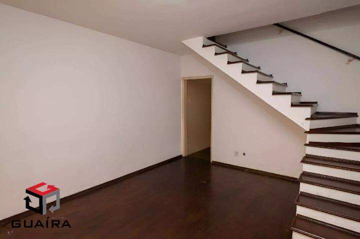 Sobrado à venda com 2 quartos, 117m² - Foto 1