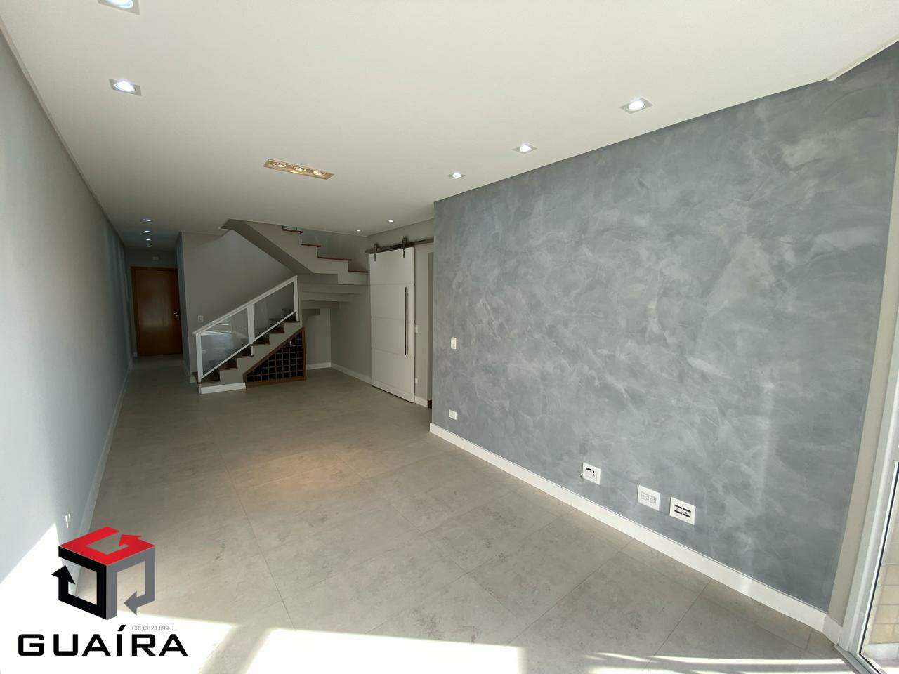 Cobertura para alugar com 3 quartos, 187m² - Foto 2