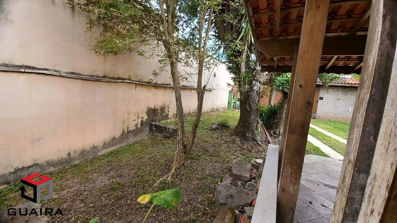 Casa para alugar com 4 quartos, 295m² - Foto 9
