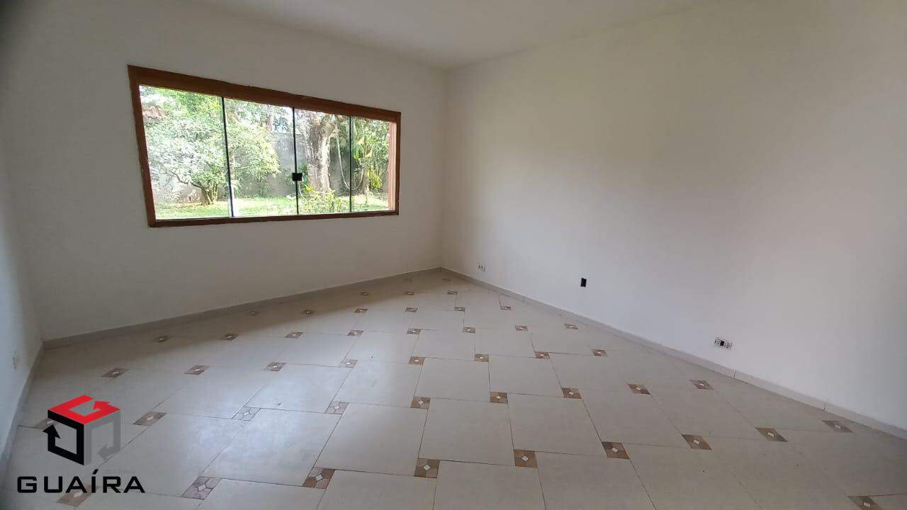 Casa para alugar com 4 quartos, 295m² - Foto 2