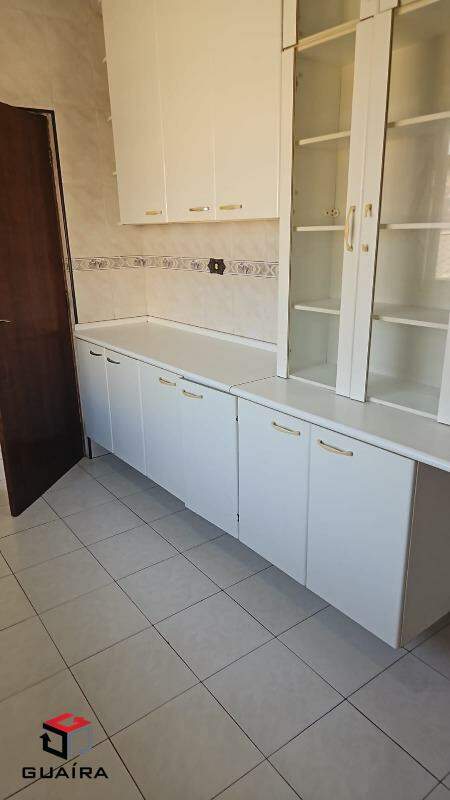 Sobrado para alugar com 3 quartos, 240m² - Foto 12