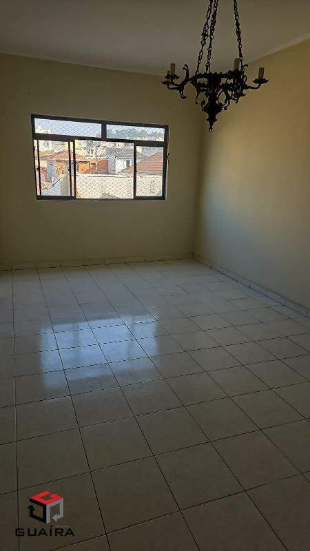 Sobrado para alugar com 3 quartos, 240m² - Foto 1
