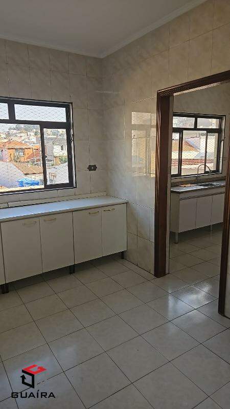 Sobrado para alugar com 3 quartos, 240m² - Foto 9