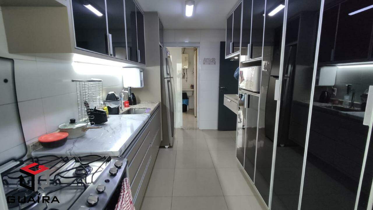 Apartamento à venda com 4 quartos, 140m² - Foto 11