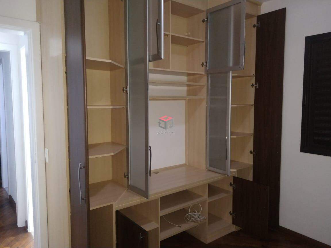 Apartamento para alugar com 3 quartos, 132m² - Foto 13