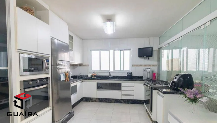 Sobrado à venda com 3 quartos, 244m² - Foto 5