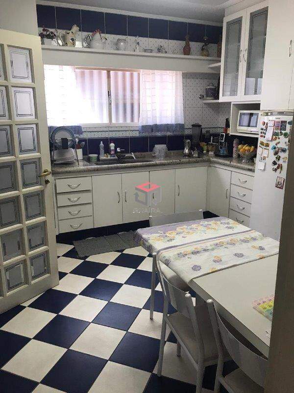 Sobrado à venda com 3 quartos, 330m² - Foto 13