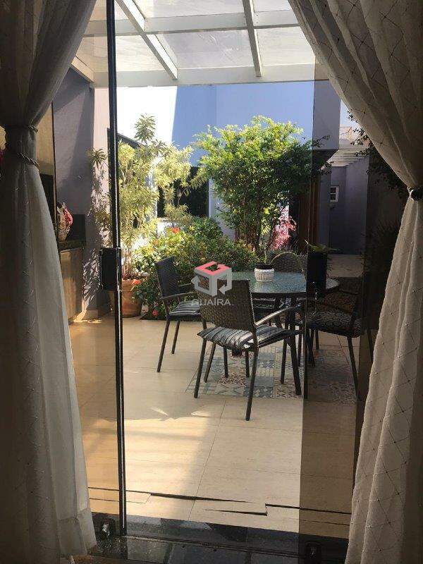 Sobrado à venda com 3 quartos, 330m² - Foto 8