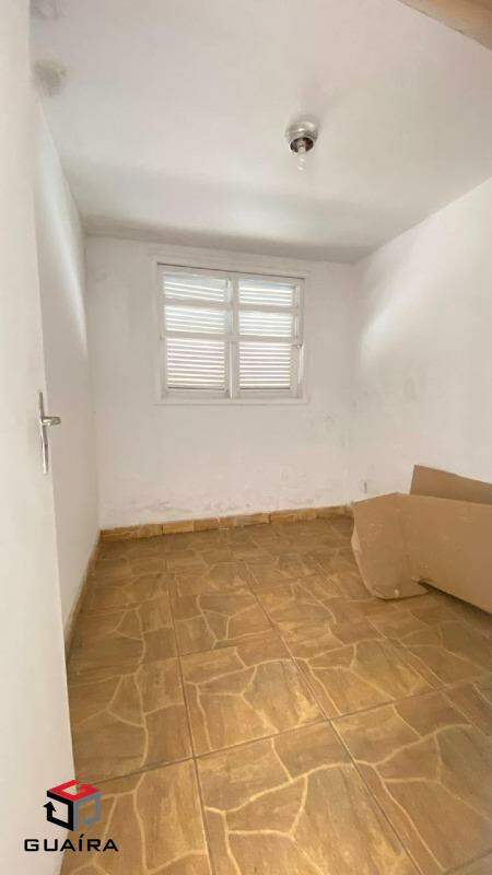 Casa à venda com 3 quartos, 197m² - Foto 9