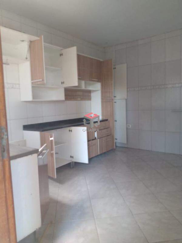 Casa à venda com 4 quartos, 200m² - Foto 9