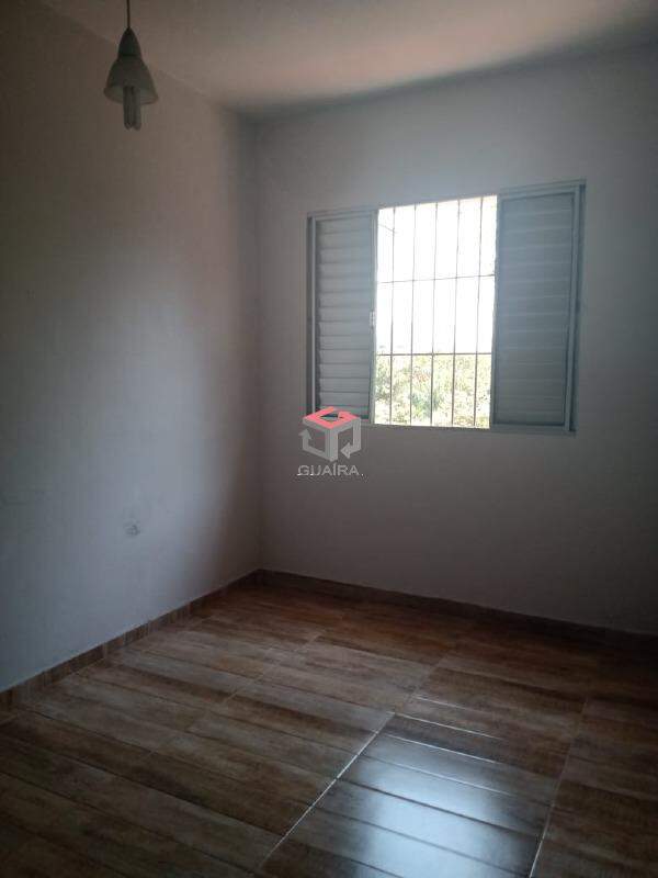 Casa à venda com 4 quartos, 200m² - Foto 16