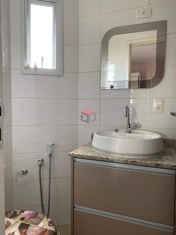 Apartamento à venda com 2 quartos, 72m² - Foto 7