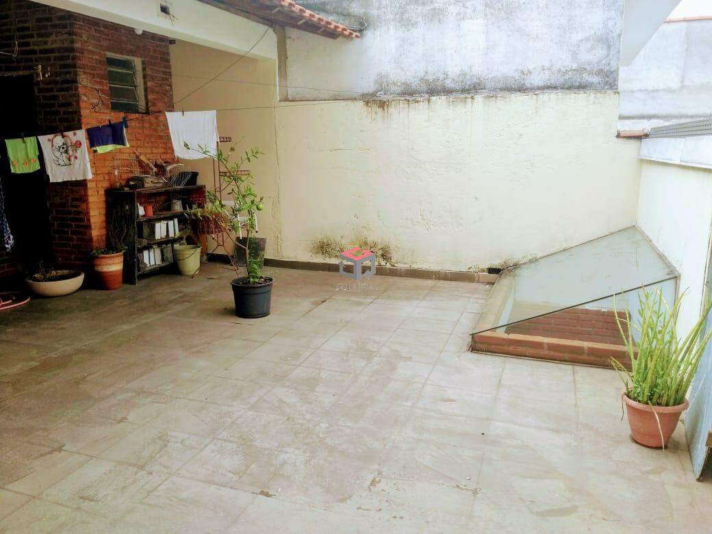 Sobrado à venda com 3 quartos, 206m² - Foto 5