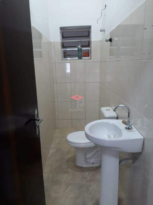 Sobrado à venda com 3 quartos, 215m² - Foto 24