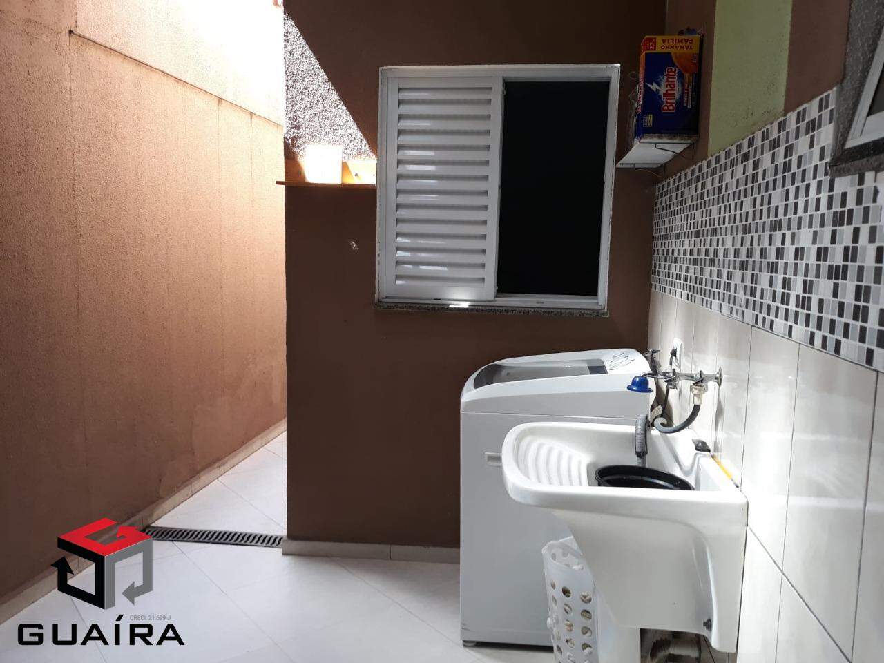 Casa à venda com 2 quartos, 90m² - Foto 7