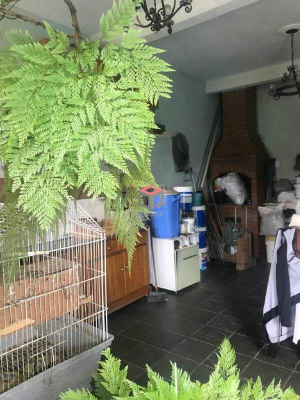 Sobrado à venda com 3 quartos, 240m² - Foto 13