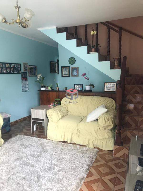 Sobrado à venda com 3 quartos, 240m² - Foto 2