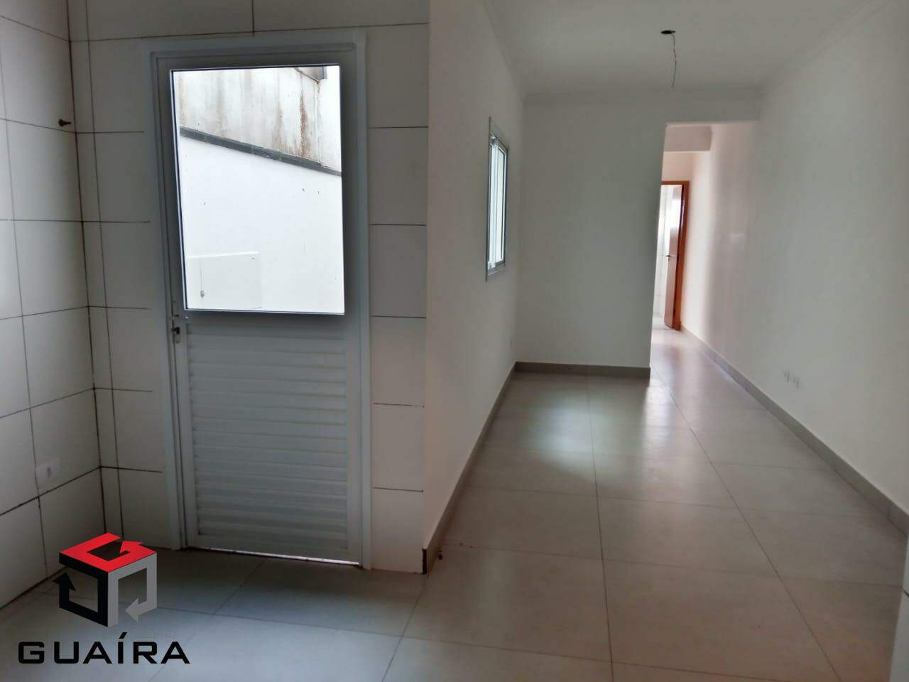 Apartamento à venda com 2 quartos, 42m² - Foto 1