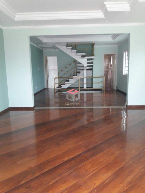 Sobrado à venda com 4 quartos, 338m² - Foto 1