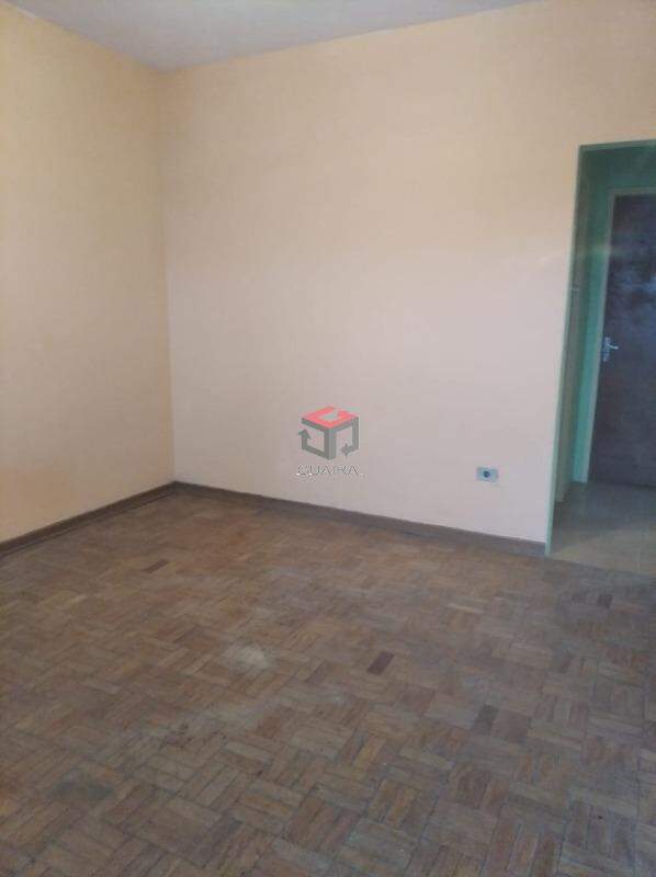 Casa à venda com 3 quartos, 140m² - Foto 1