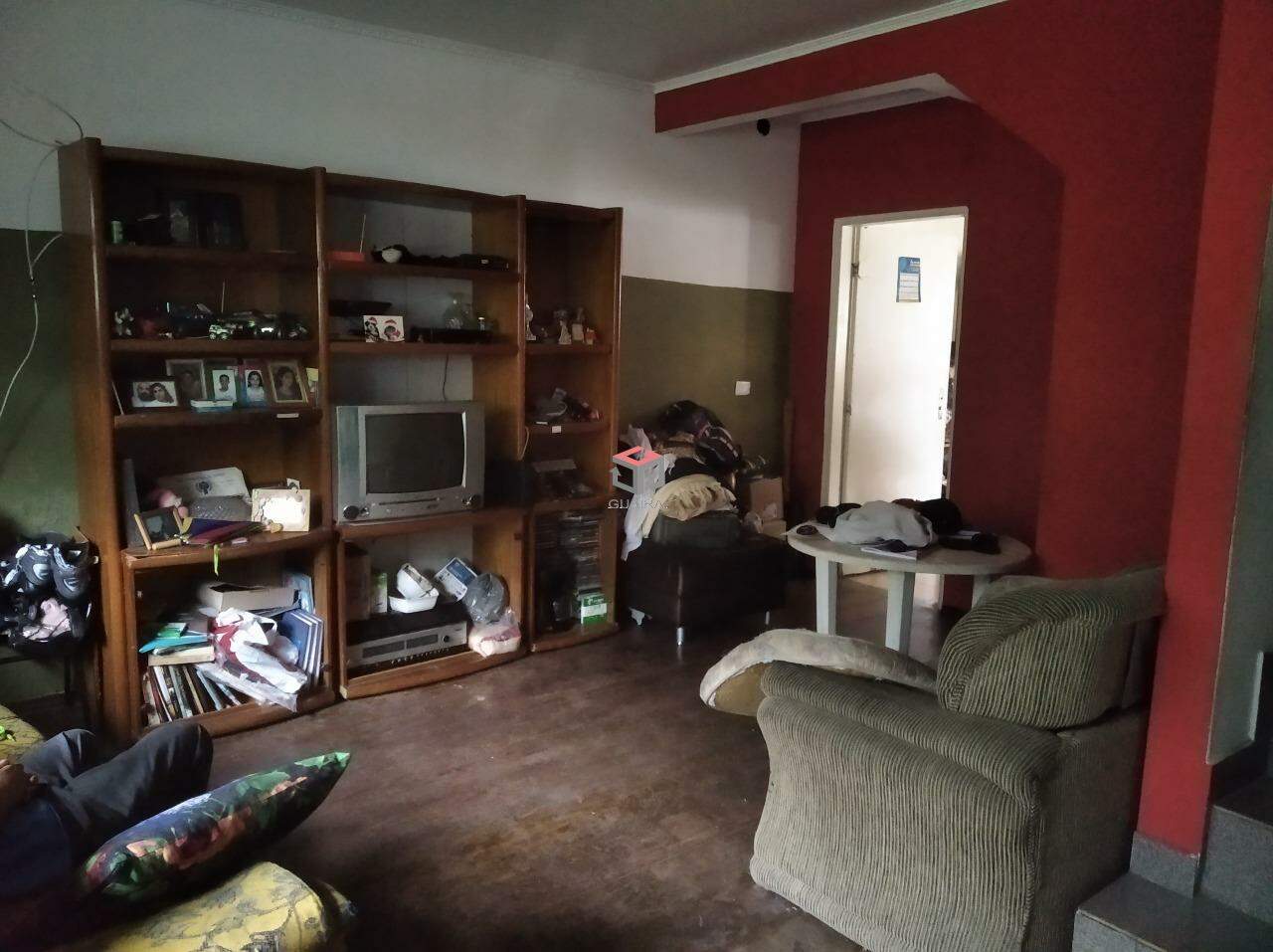 Sobrado à venda com 3 quartos, 300m² - Foto 2