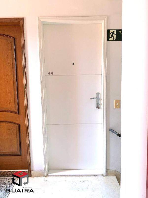 Apartamento para alugar com 2 quartos, 65m² - Foto 4