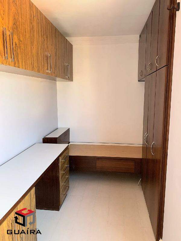 Apartamento para alugar com 2 quartos, 65m² - Foto 15