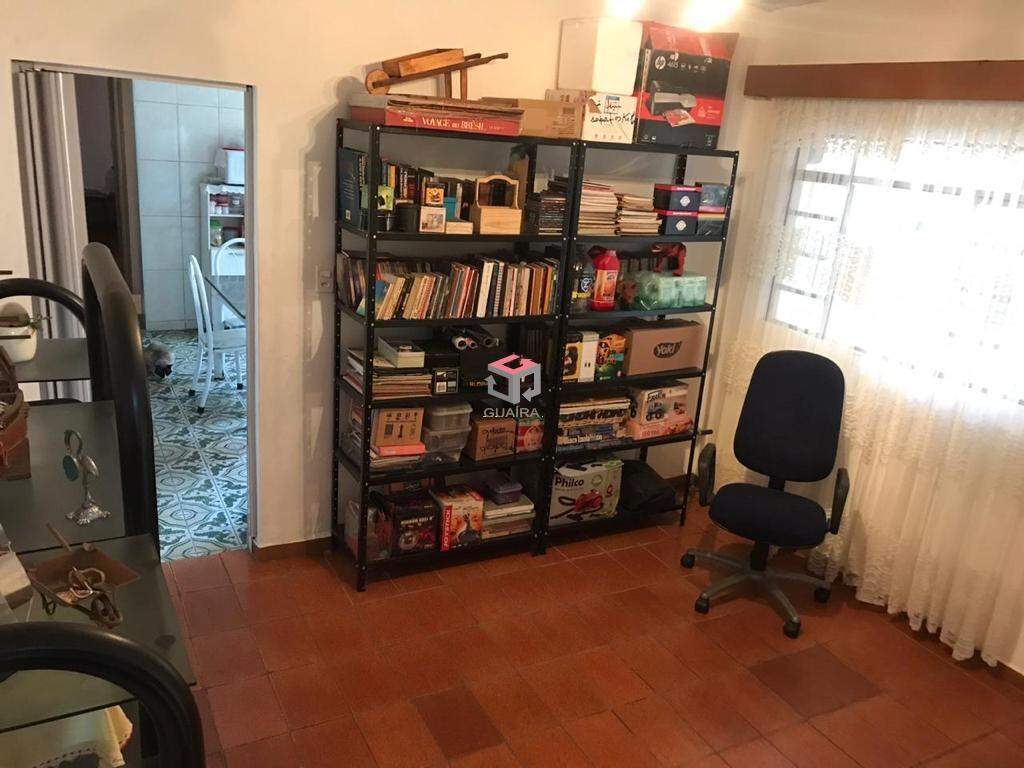 Casa à venda com 2 quartos, 142m² - Foto 2