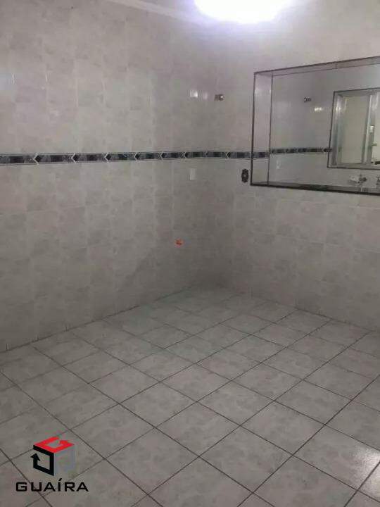 Sobrado para alugar com 2 quartos, 126m² - Foto 4