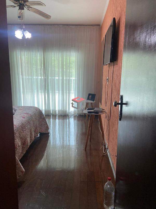 Sobrado à venda com 3 quartos, 230m² - Foto 23