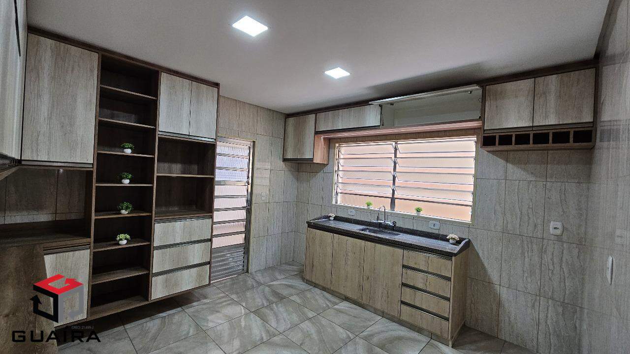 Sobrado à venda com 3 quartos, 203m² - Foto 7