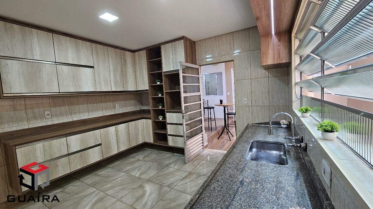 Sobrado à venda com 3 quartos, 203m² - Foto 6