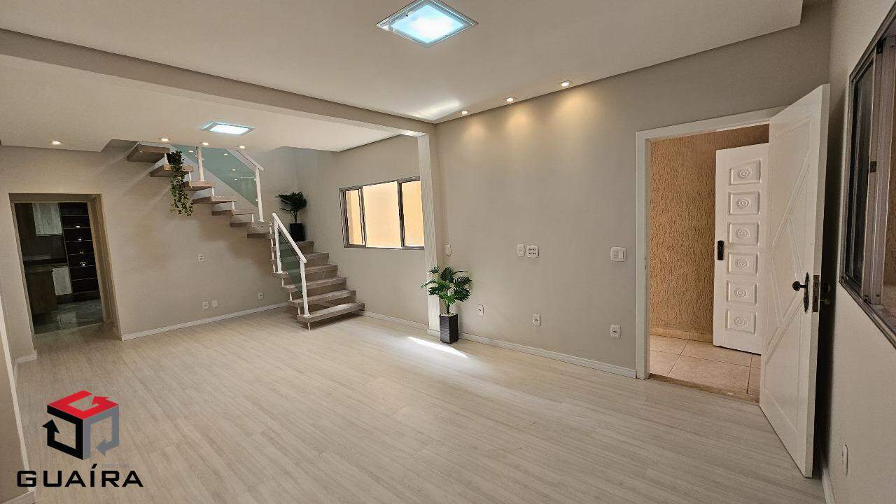 Sobrado à venda com 3 quartos, 203m² - Foto 2