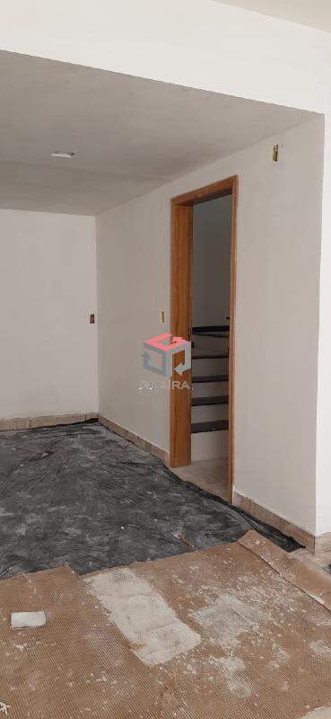 Sobrado à venda com 2 quartos, 150m² - Foto 13