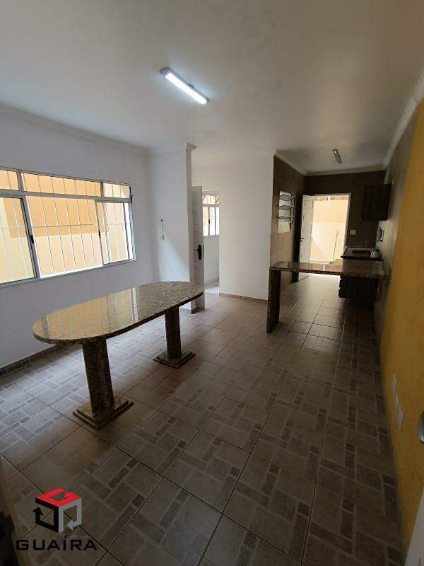 Sobrado à venda com 3 quartos, 164m² - Foto 2