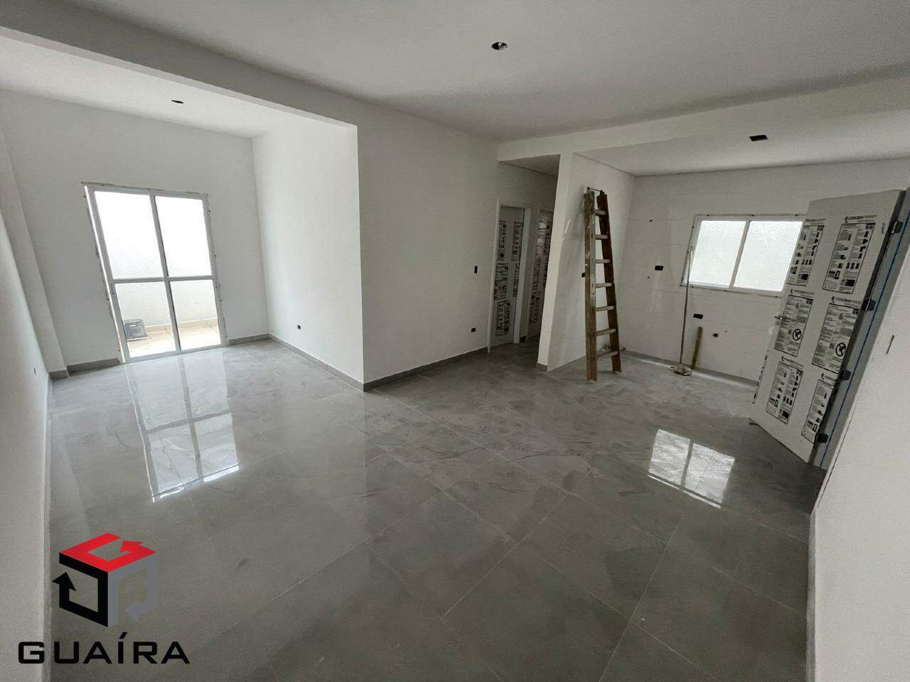 Apartamento à venda com 2 quartos, 92m² - Foto 1