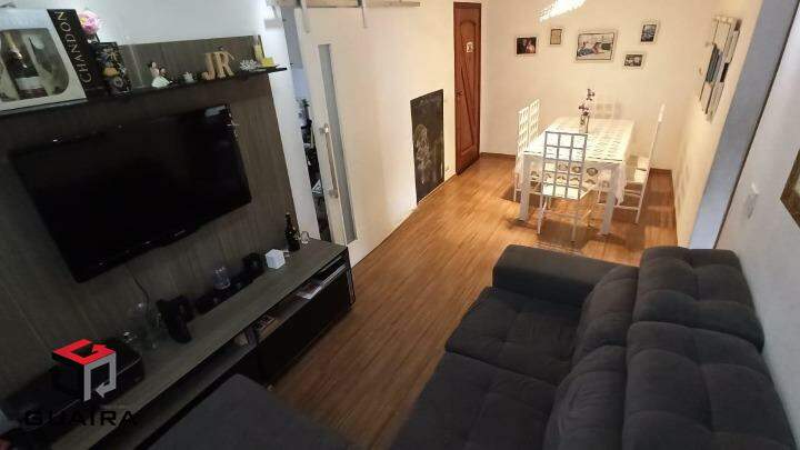 Apartamento à venda com 2 quartos, 62m² - Foto 1