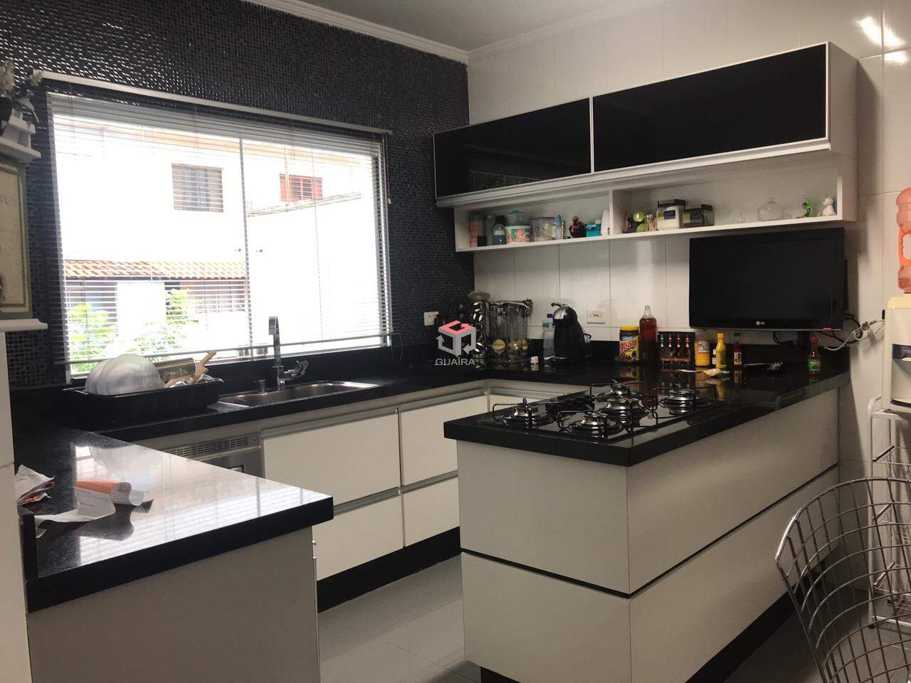 Sobrado à venda com 3 quartos, 224m² - Foto 4