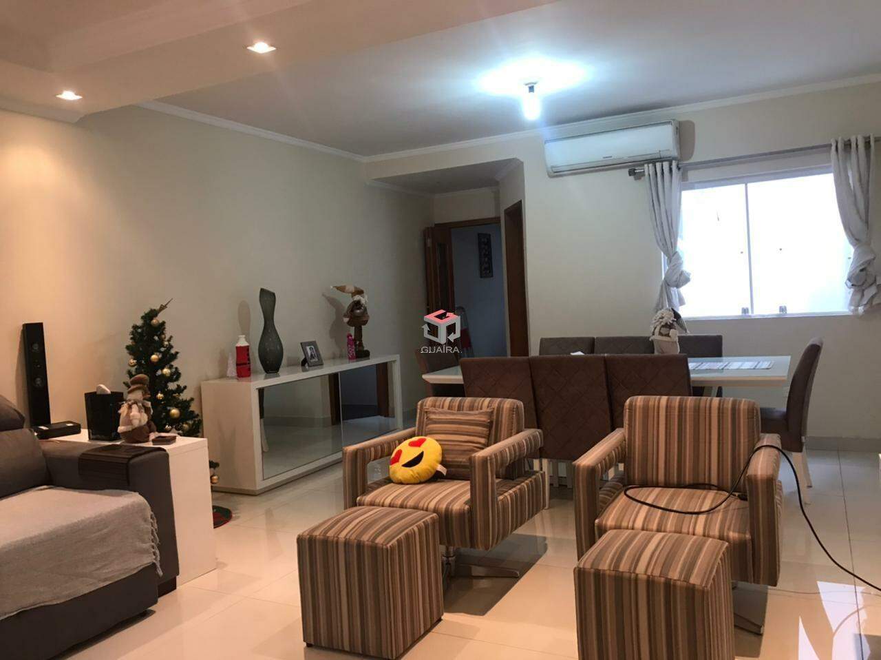 Sobrado à venda com 3 quartos, 224m² - Foto 3