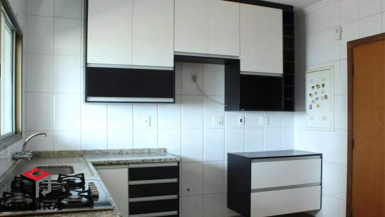 Apartamento à venda com 4 quartos, 154m² - Foto 2