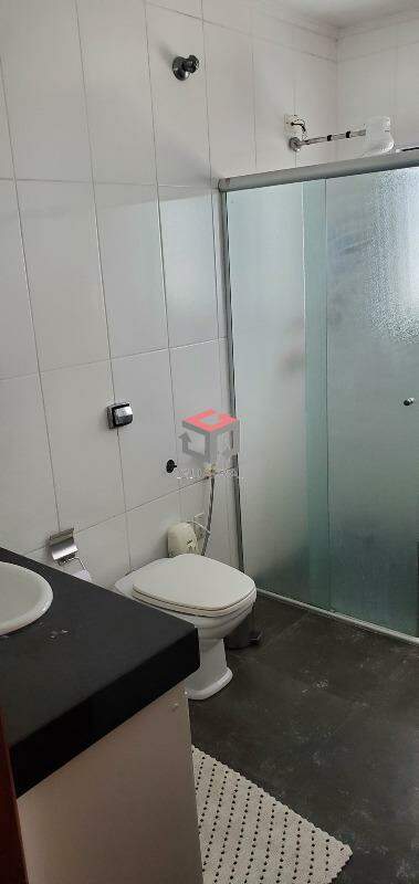 Sobrado à venda com 3 quartos, 220m² - Foto 22